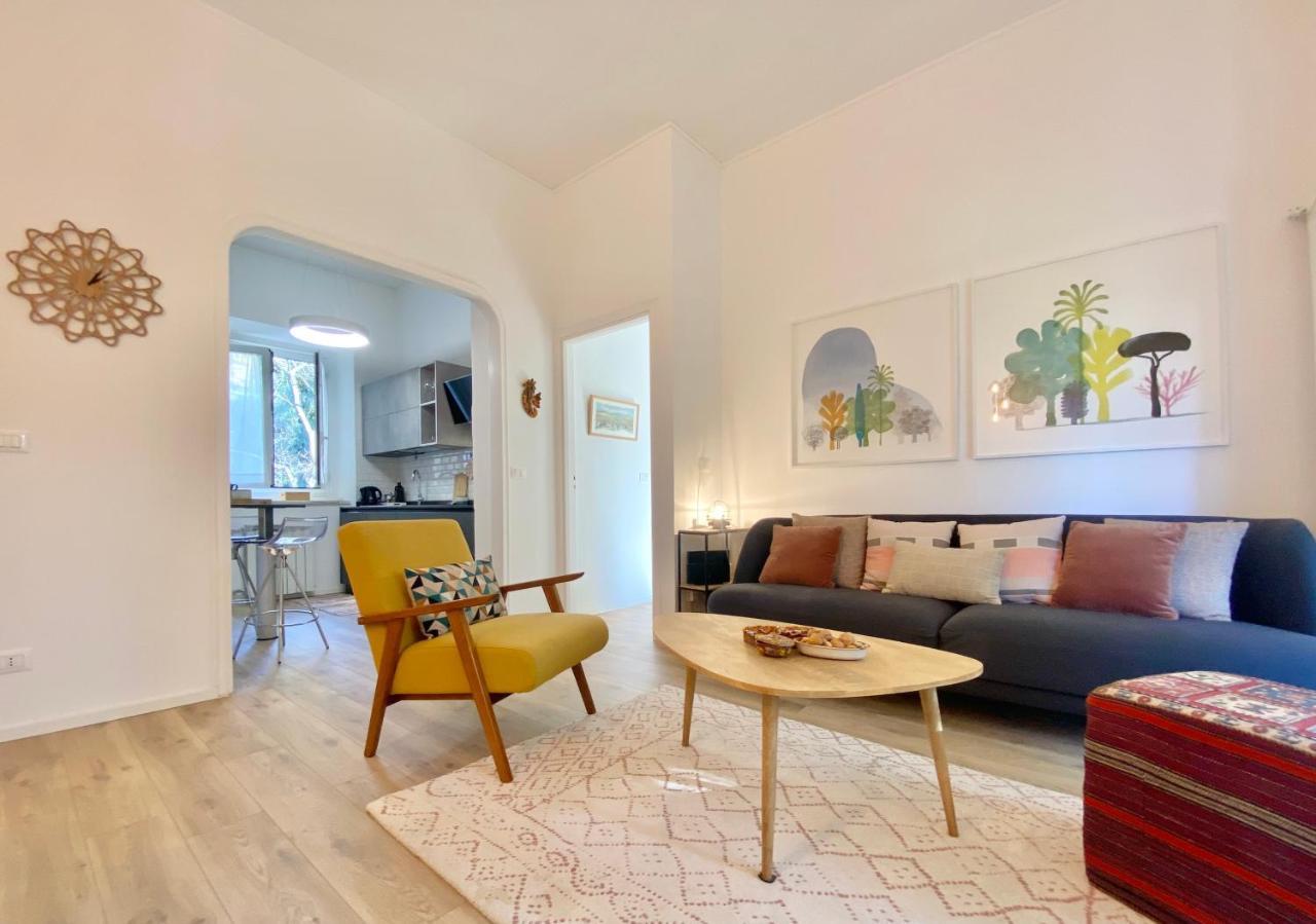 Apartamento Casaviva-Stylish Trilo With Ac-Shared Pool-Parking Génova Exterior foto
