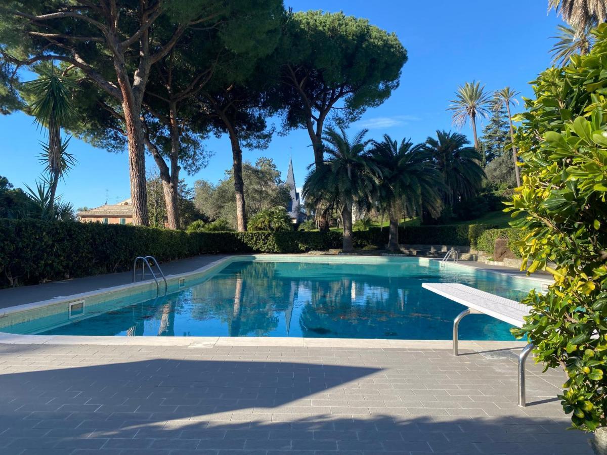 Apartamento Casaviva-Stylish Trilo With Ac-Shared Pool-Parking Génova Exterior foto